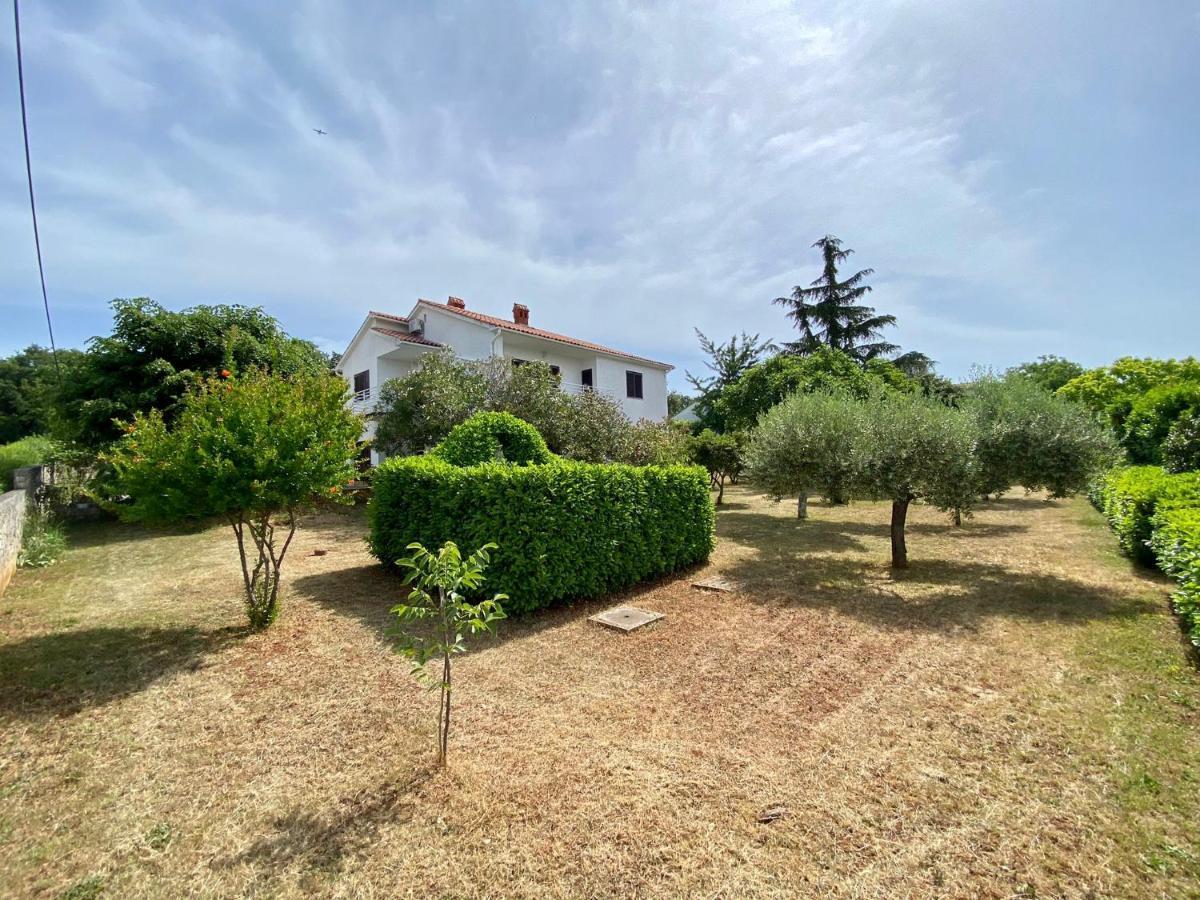 Villa Valica Gardens Savudrija Exterior foto