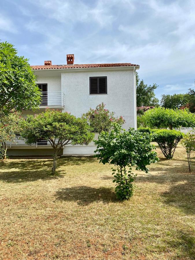 Villa Valica Gardens Savudrija Exterior foto